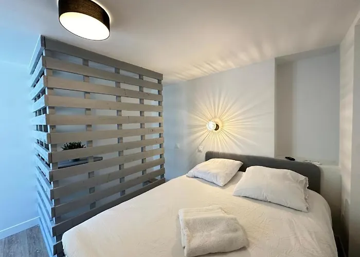 Ushuaia, Agreable Et Accueillant * Reims